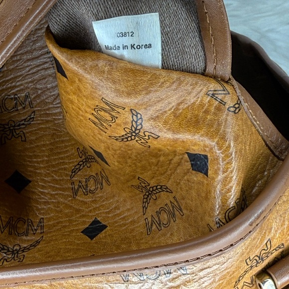(MT45) MCM Brown and Orange Logo Tote - Picture 12 of 14